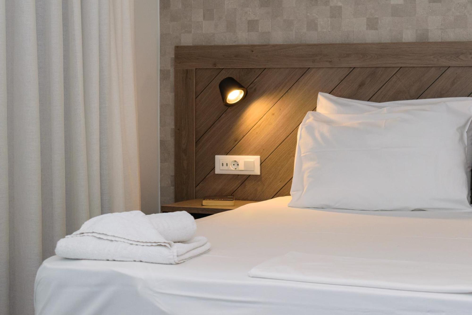 Kyma Hotel Lutró Kültér fotó