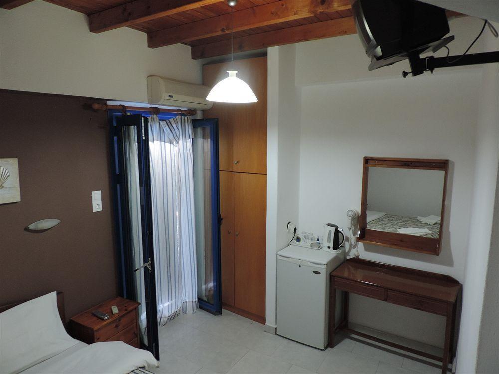 Kyma Hotel Lutró Kültér fotó