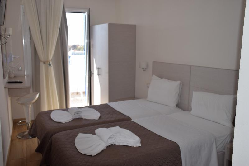 Kyma Hotel Lutró Kültér fotó